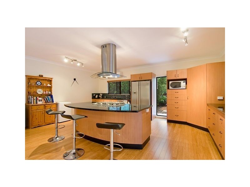 195 Harvey Road, Redlynch QLD 4870
