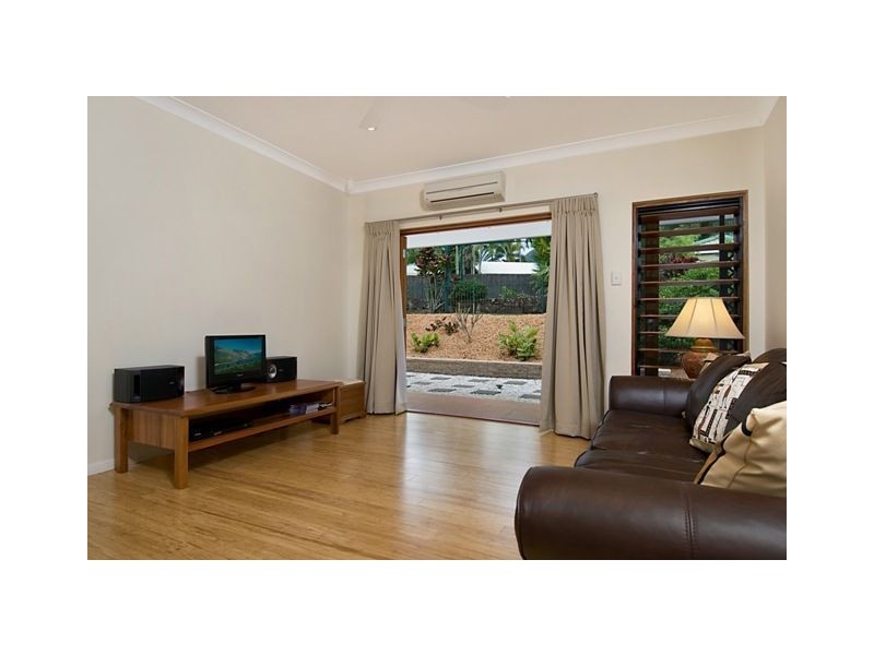 195 Harvey Road, Redlynch QLD 4870