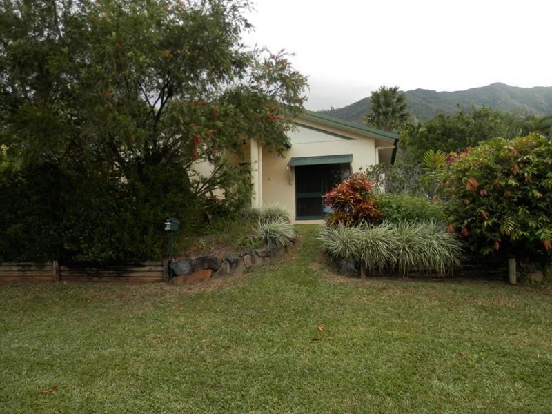 45 Giauca Street, Redlynch QLD 4870