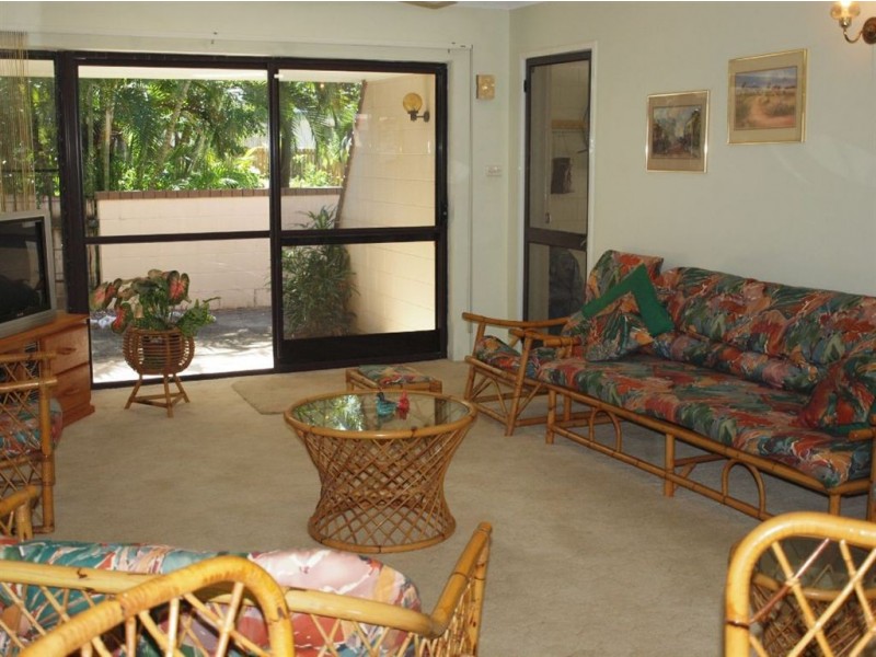 5/16 Deauville Close, Yorkeys Knob QLD 4878