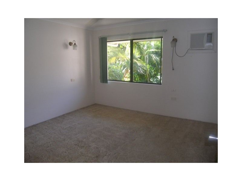 1/16 Deauville Close, Yorkeys Knob QLD 4878