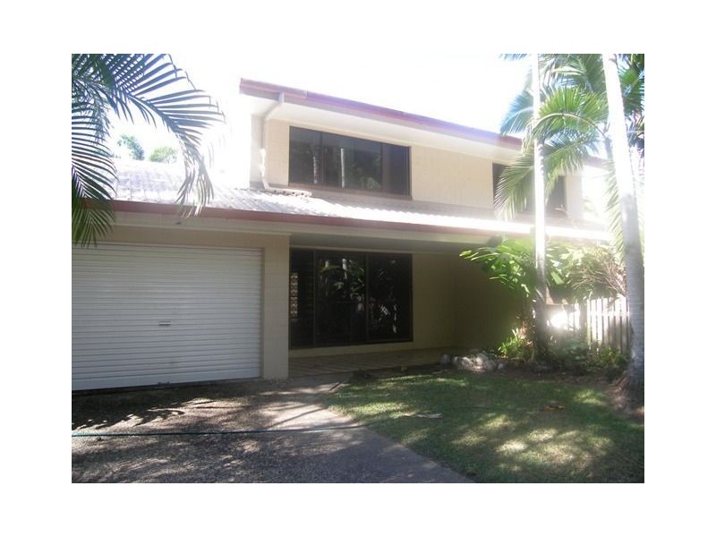 1/16 Deauville Close, Yorkeys Knob QLD 4878