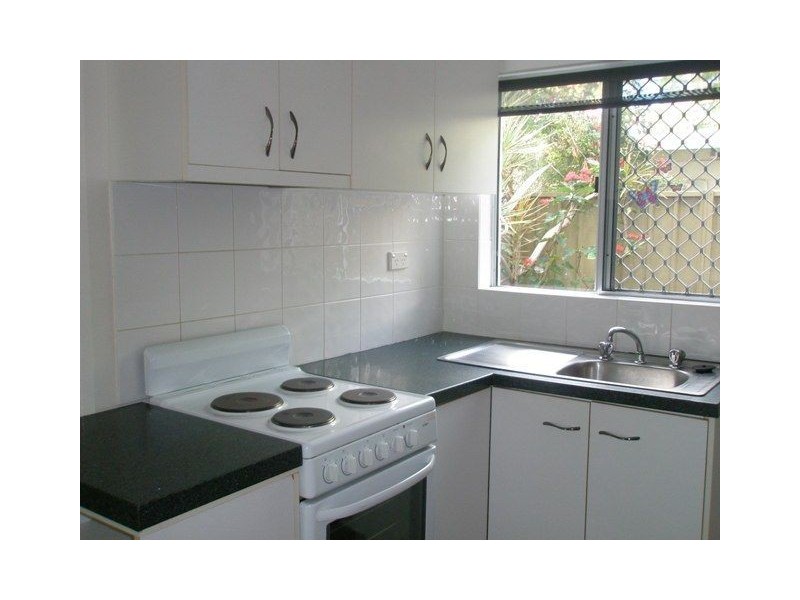 4/3 Boden Street, Yorkeys Knob QLD 4878