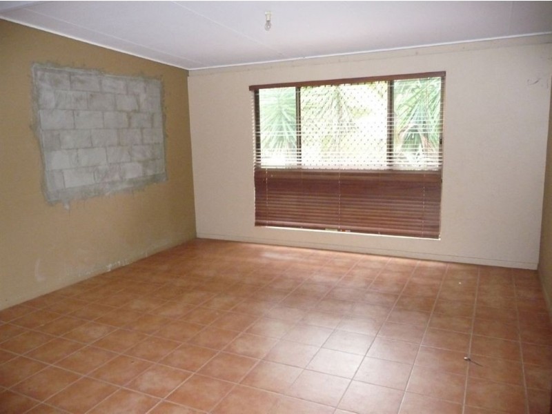 2 Carramar Crescent, Caravonica QLD 4878