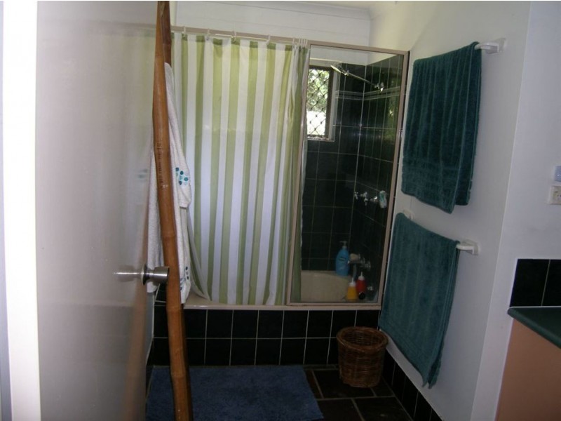 18 Cassava Street, Holloways Beach QLD 4878