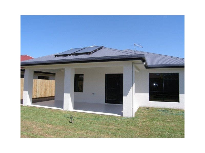 12 Moojeeba Way, Trinity Park QLD 4879