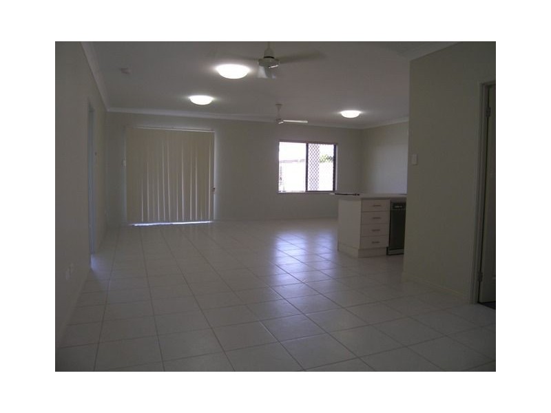 12 Moojeeba Way, Trinity Park QLD 4879