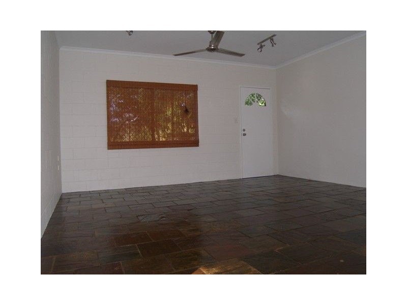 18 Cassava Street, Holloways Beach QLD 4878