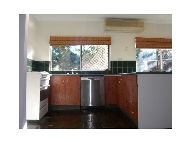 18 Cassava Street, Holloways Beach QLD 4878