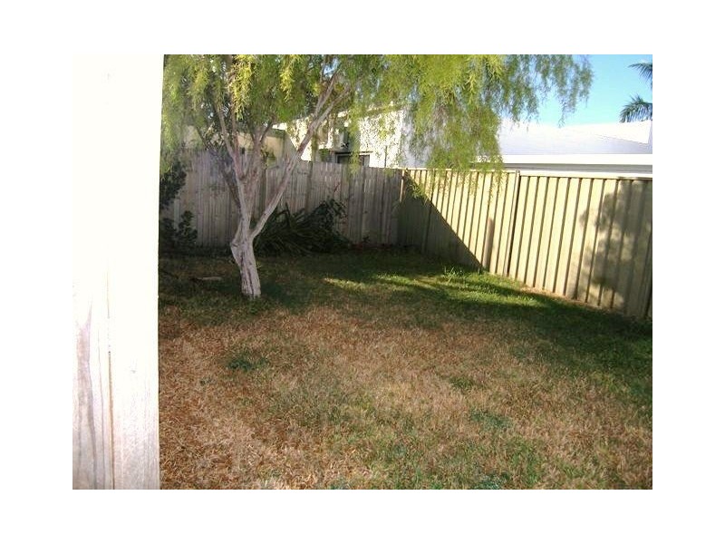 2/5 Bamboo Street, Holloways Beach QLD 4878