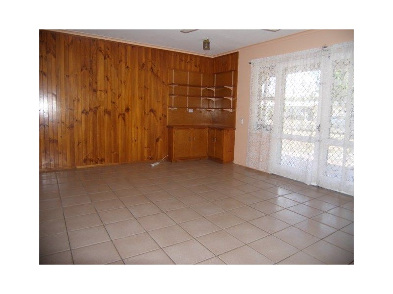 6 Granadilla Street, Holloways Beach QLD 4878