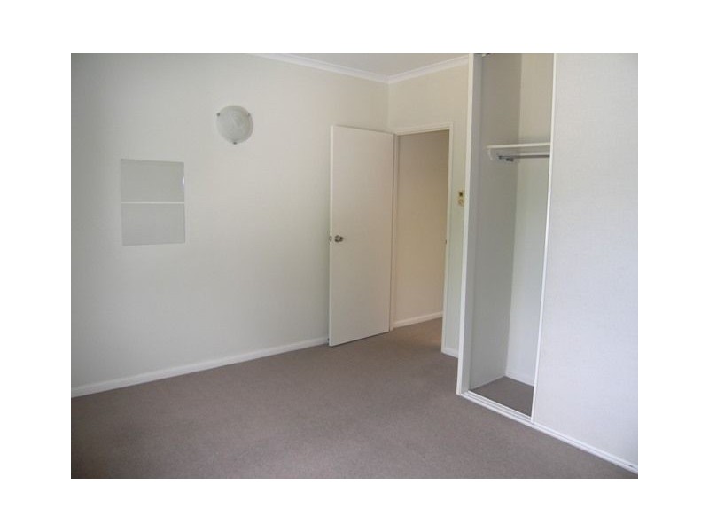 2/108 Wistaria Street, Holloways Beach QLD 4878