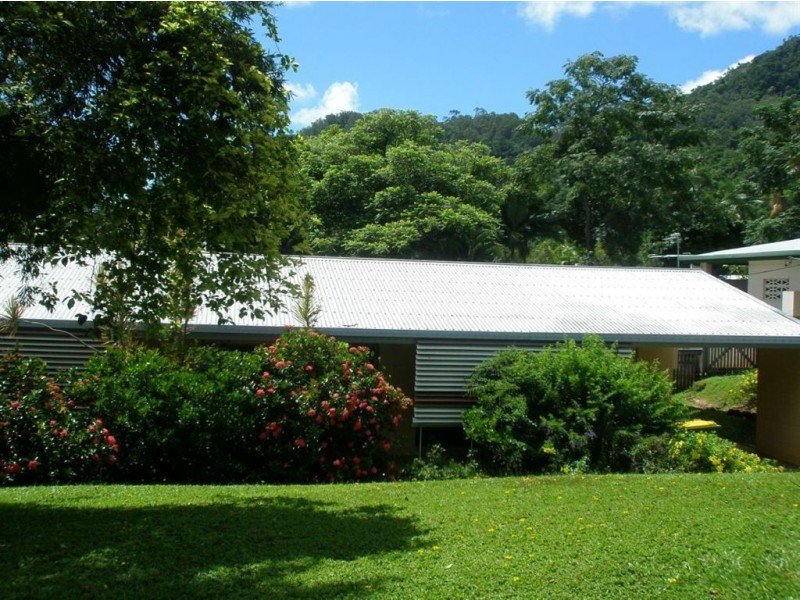 11 Anivas Close, Freshwater QLD 4870