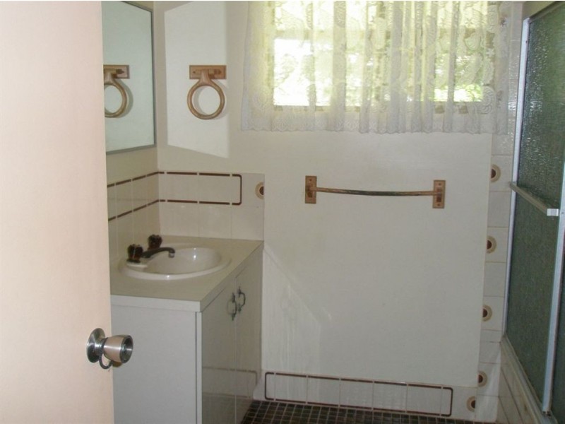 11 Anivas Close, Freshwater QLD 4870