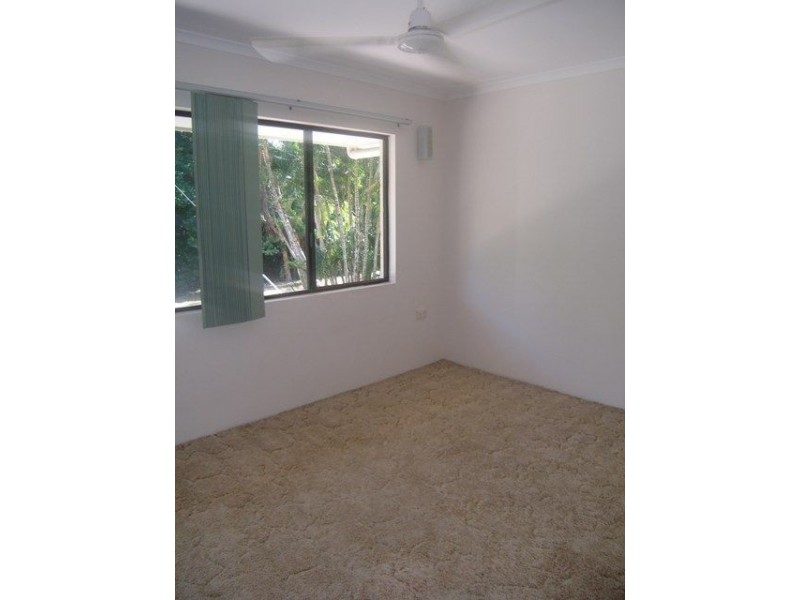 1/16 Deauville Close, Yorkeys Knob QLD 4878