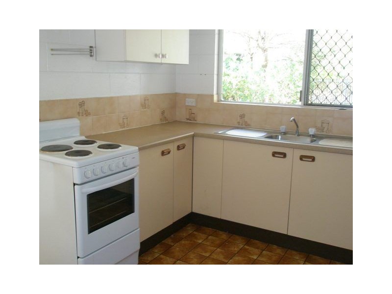 18 Wewak Street, Trinity Beach QLD 4879