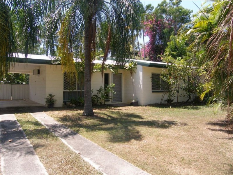 12 Caribbean, Holloways Beach QLD 4878