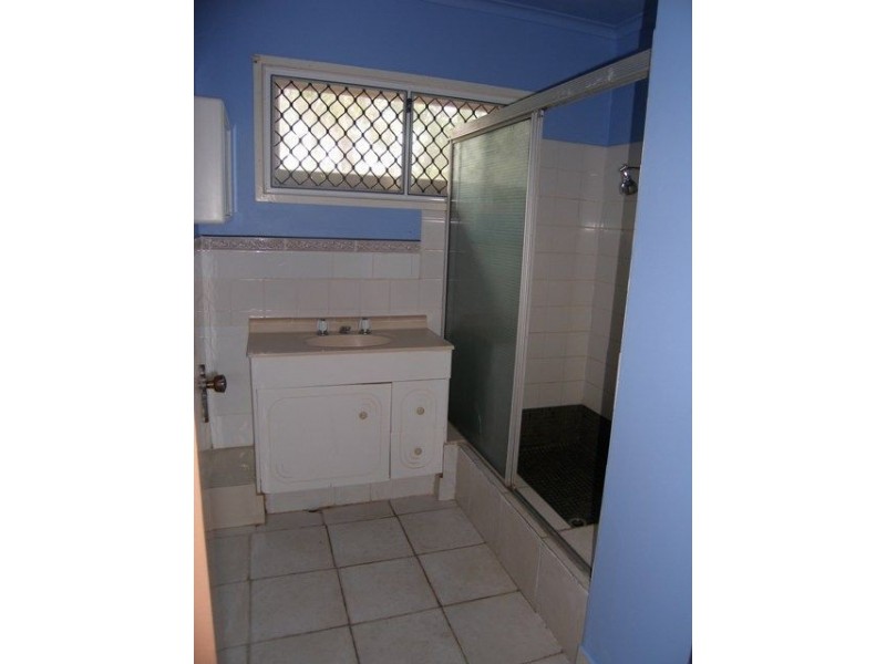 6 Granadilla Street, Holloways Beach QLD 4878