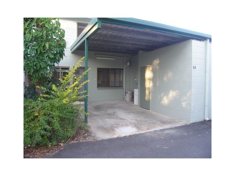 13/25 Hibiscus Lane, Holloways Beach QLD 4878