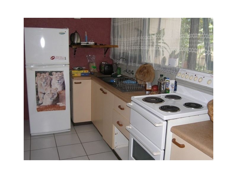 2/34 Mimosa, Holloways Beach QLD 4878