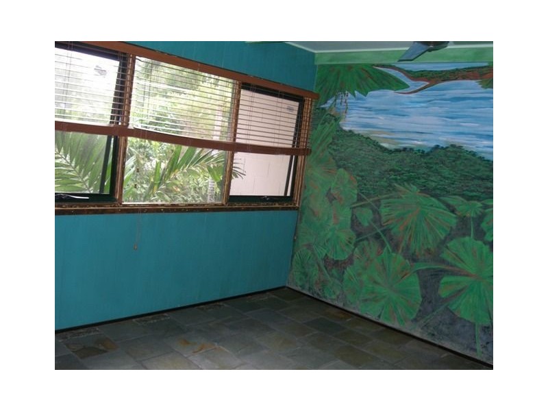 2/34 Mimosa, Holloways Beach QLD 4878