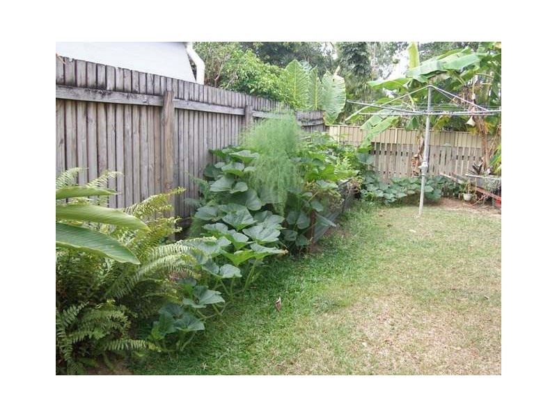 2/34 Mimosa, Holloways Beach QLD 4878