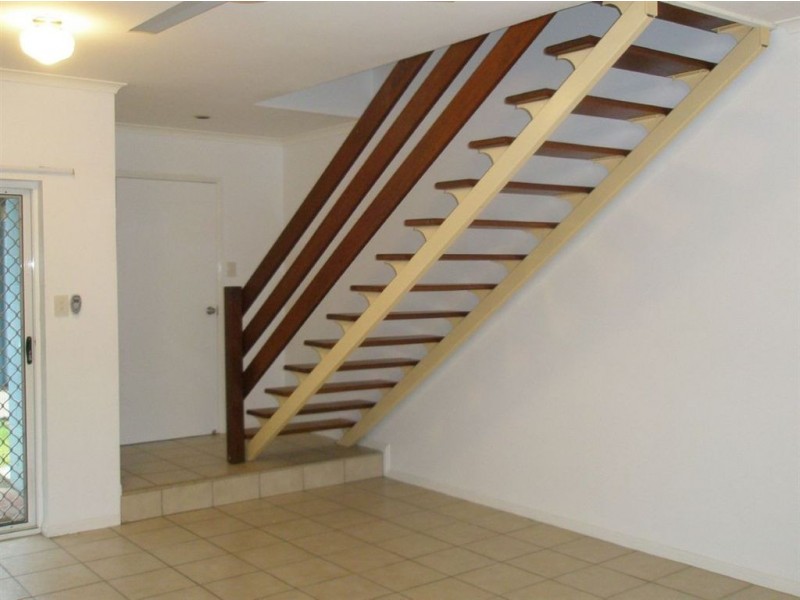 5/27 Fairweather Street, Yorkeys Knob QLD 4878