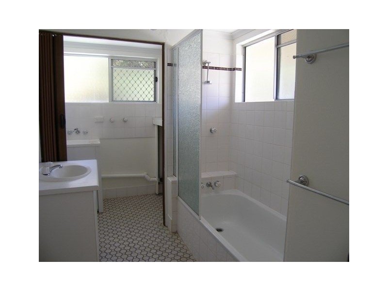 4/57 Sims Esplanade, Yorkeys Knob QLD 4878
