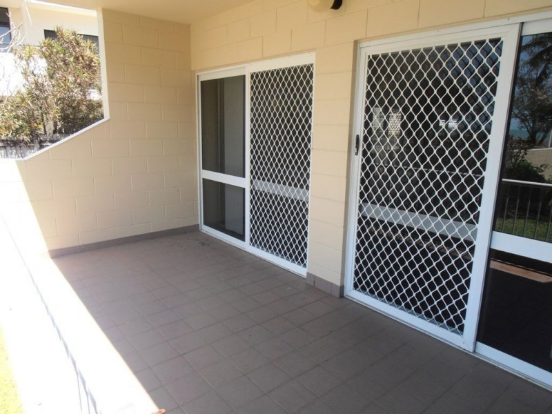 1/53 Sims Esplanade, Yorkeys Knob QLD 4878