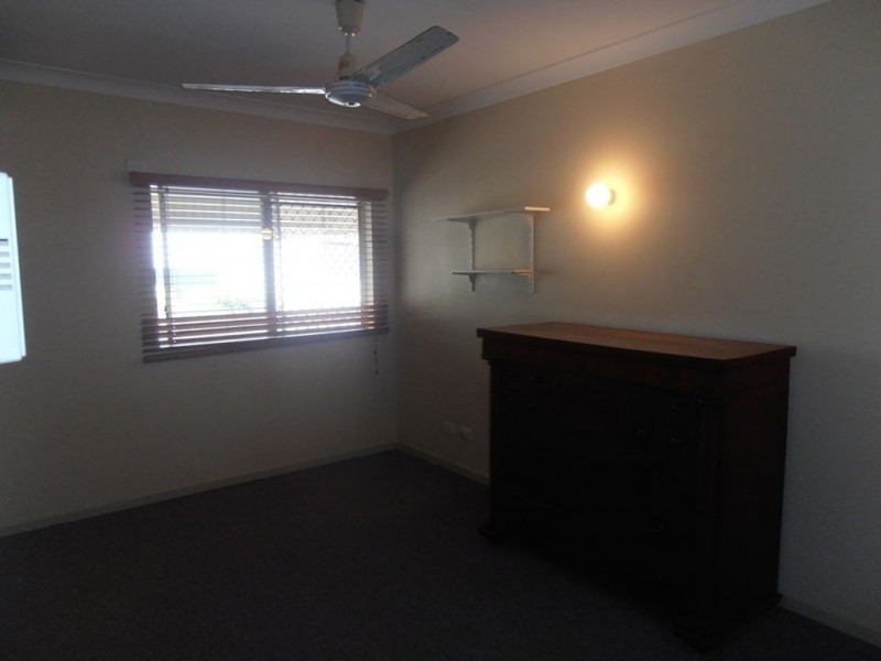 1/53 Sims Esplanade, Yorkeys Knob QLD 4878