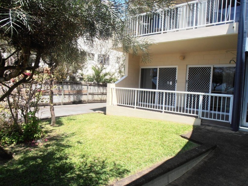 1/53 Sims Esplanade, Yorkeys Knob QLD 4878