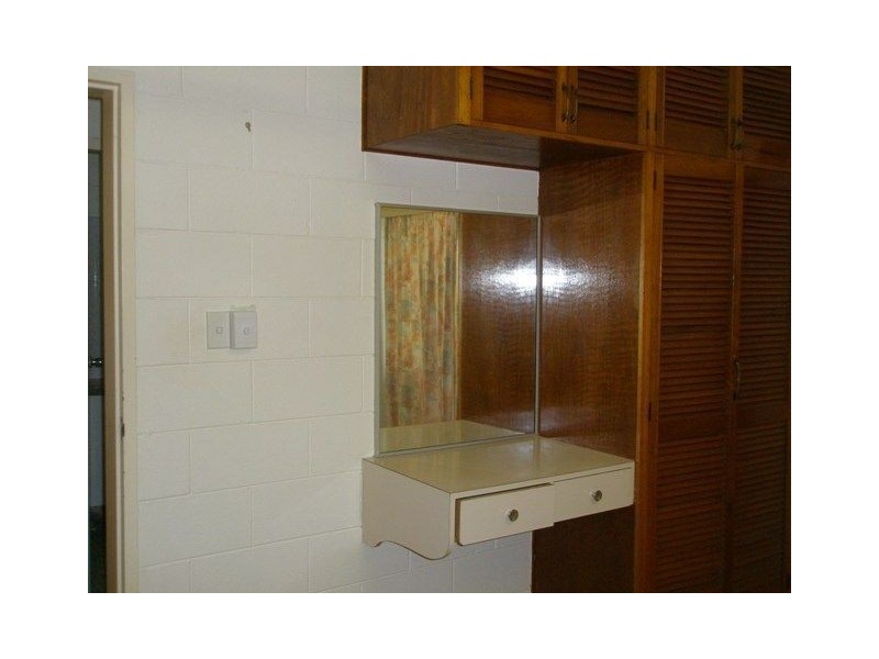 2/49 Sims Esplanade, Yorkeys Knob QLD 4878