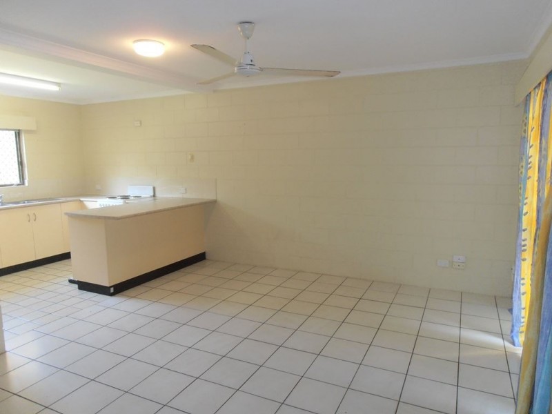 5/20 Palm Street, Holloways Beach QLD 4878