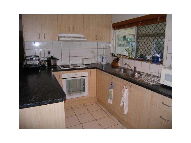 24 Kavieng Street, Trinity Beach QLD 4879