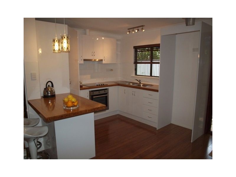 2/14 Narelle Close, Yorkeys Knob QLD 4878