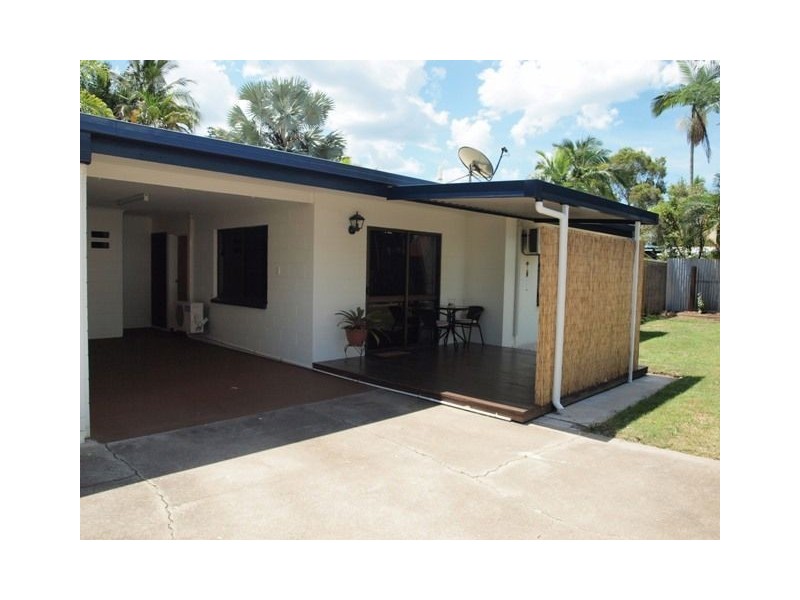 2/14 Narelle Close, Yorkeys Knob QLD 4878