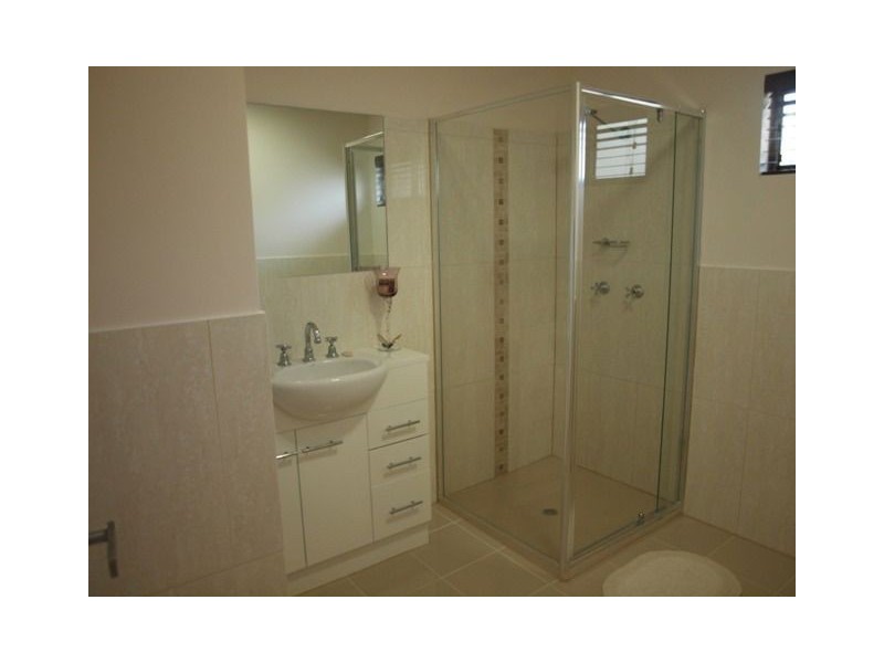 2/14 Narelle Close, Yorkeys Knob QLD 4878