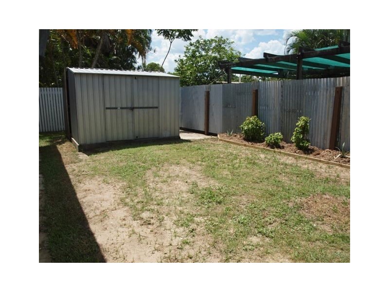 2/14 Narelle Close, Yorkeys Knob QLD 4878