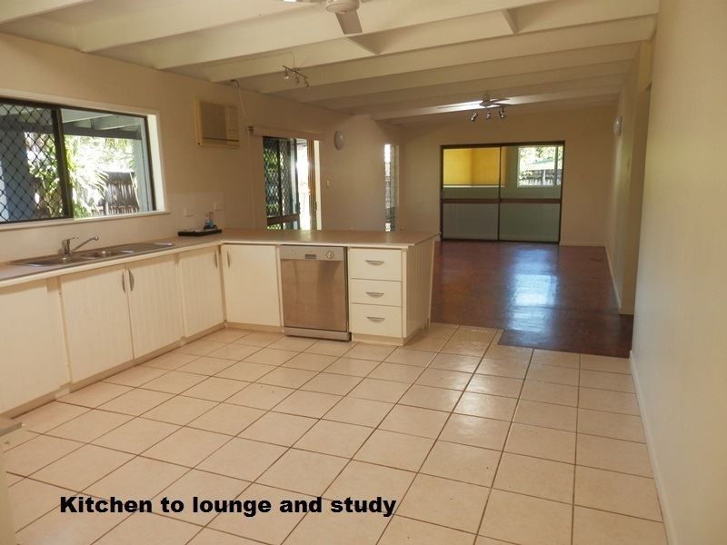 77 Reed Road, Trinity Park QLD 4879