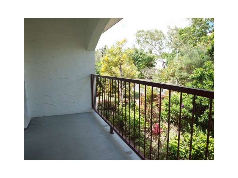 1/28 Fairweather Street, Yorkeys Knob QLD 4878