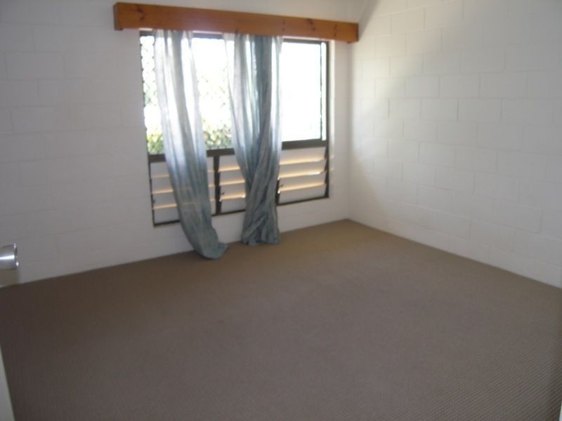 18/20 Palm Street, Holloways Beach QLD 4878