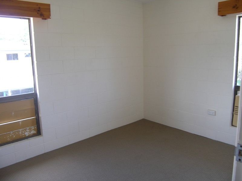 18/20 Palm Street, Holloways Beach QLD 4878