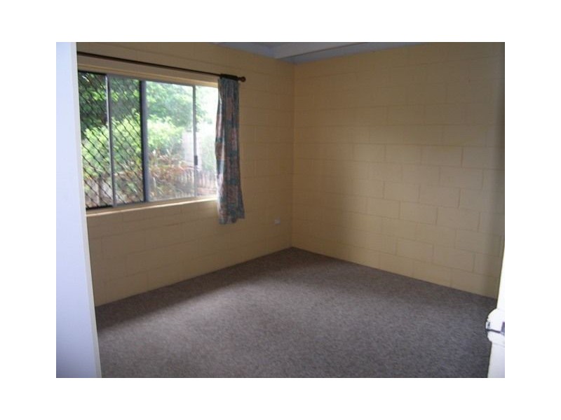 1/118 Wistaria Street, Holloways Beach QLD 4878