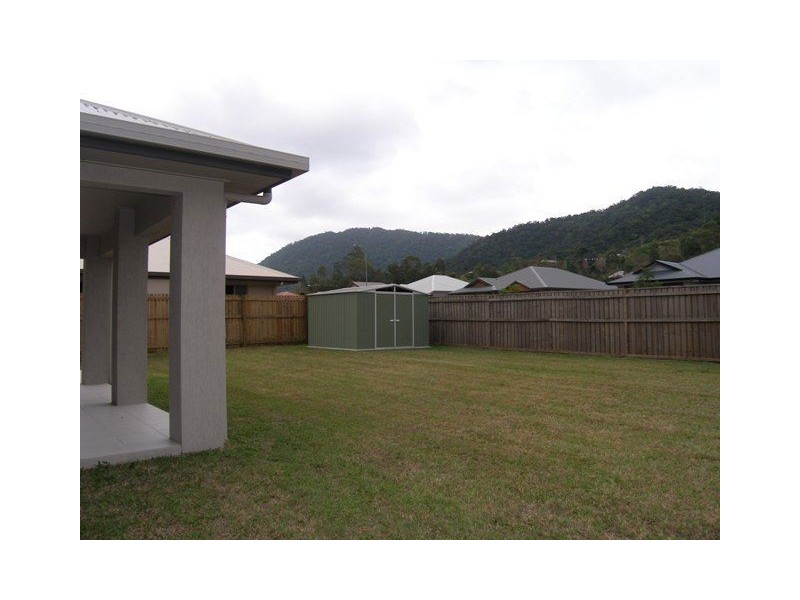 3 Chandra Close, Redlynch QLD 4870