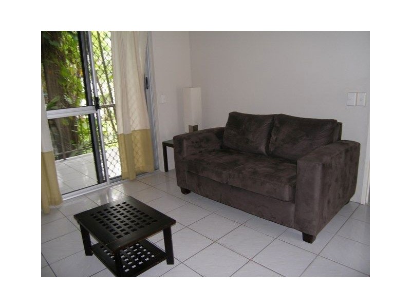 8/67-69 Moore Street, Trinity Beach QLD 4879