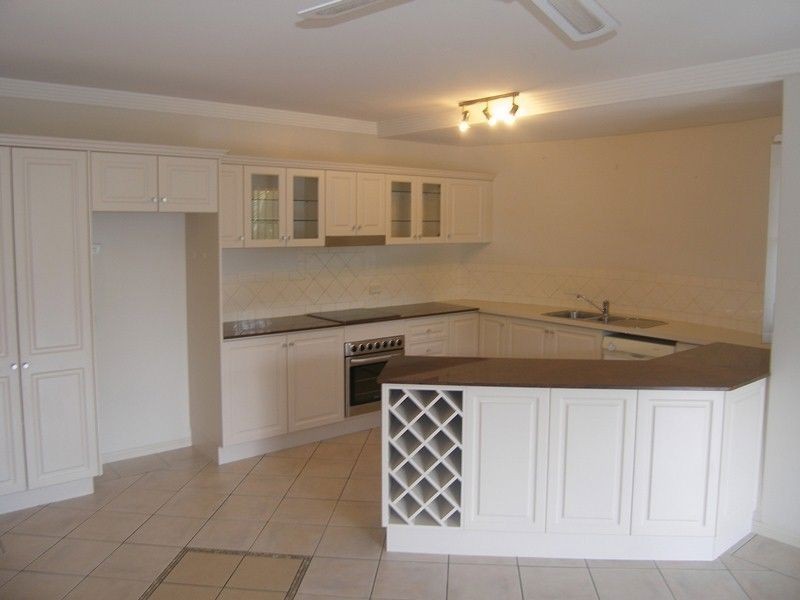 6/65 Sims Esplanade, Yorkeys Knob QLD 4878