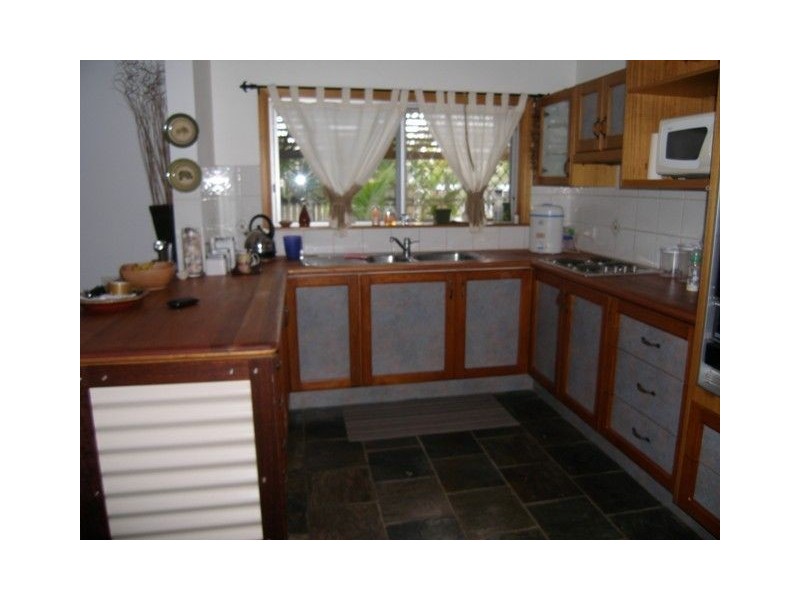 58 Oleander Street, Holloways Beach QLD 4878