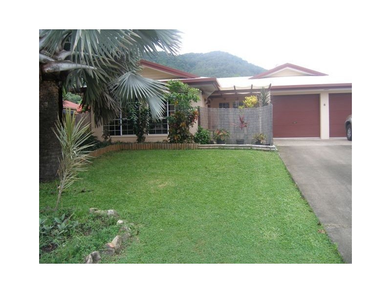 8 Tuffley, Kanimbla QLD 4870