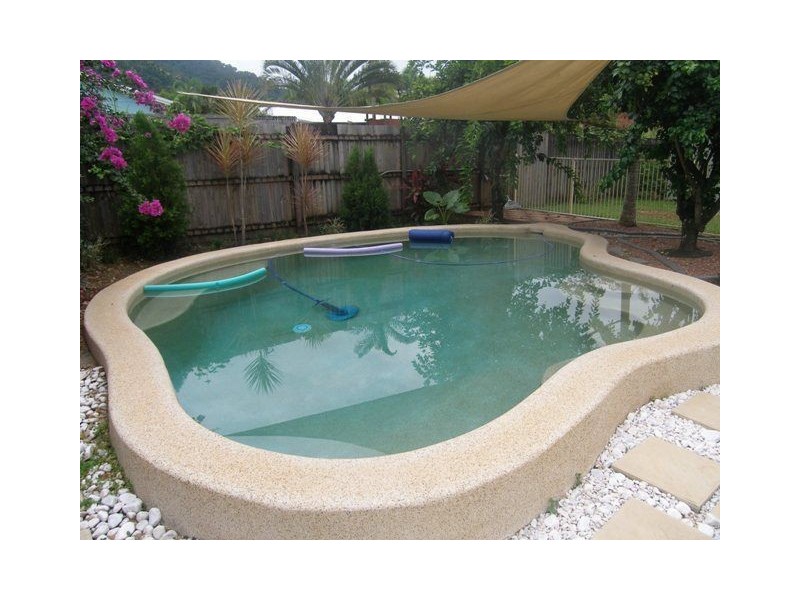 8 Tuffley, Kanimbla QLD 4870