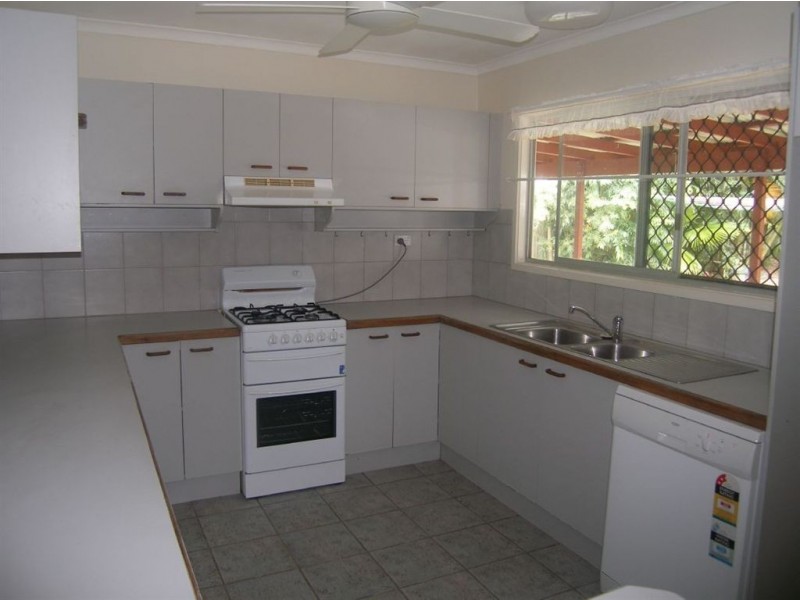 3 Carolyn Close, Yorkeys Knob QLD 4878